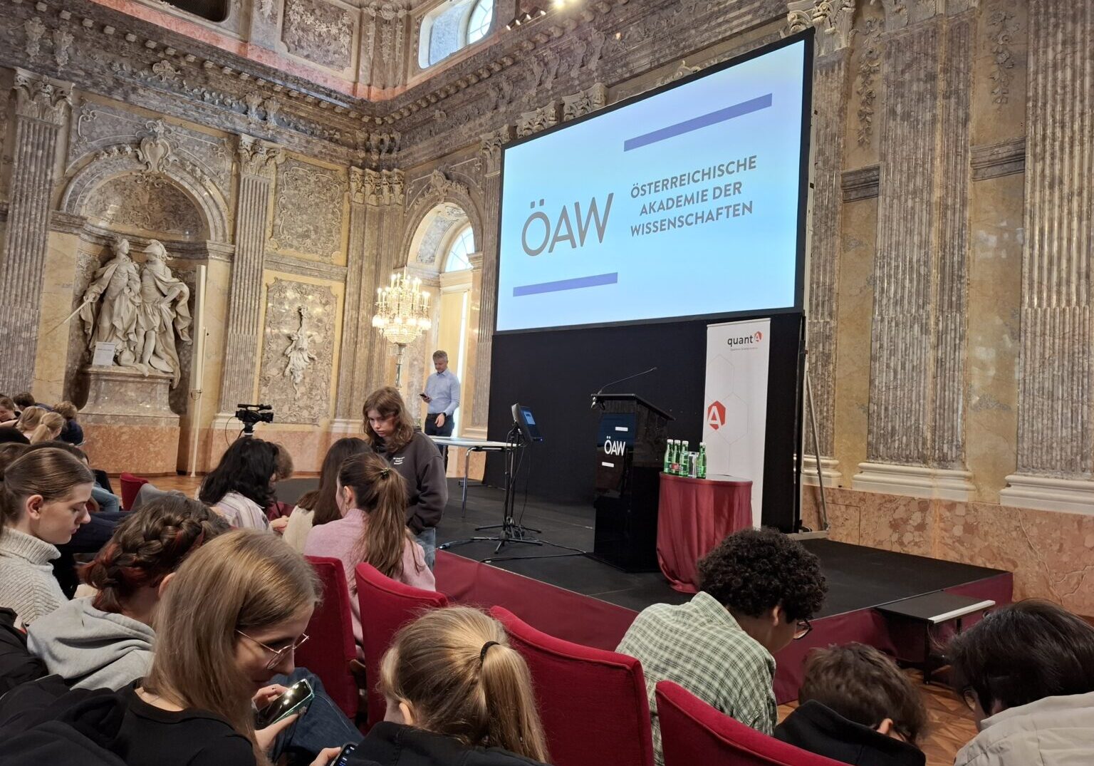 20251010_7B_Quantentag_RÖM_a