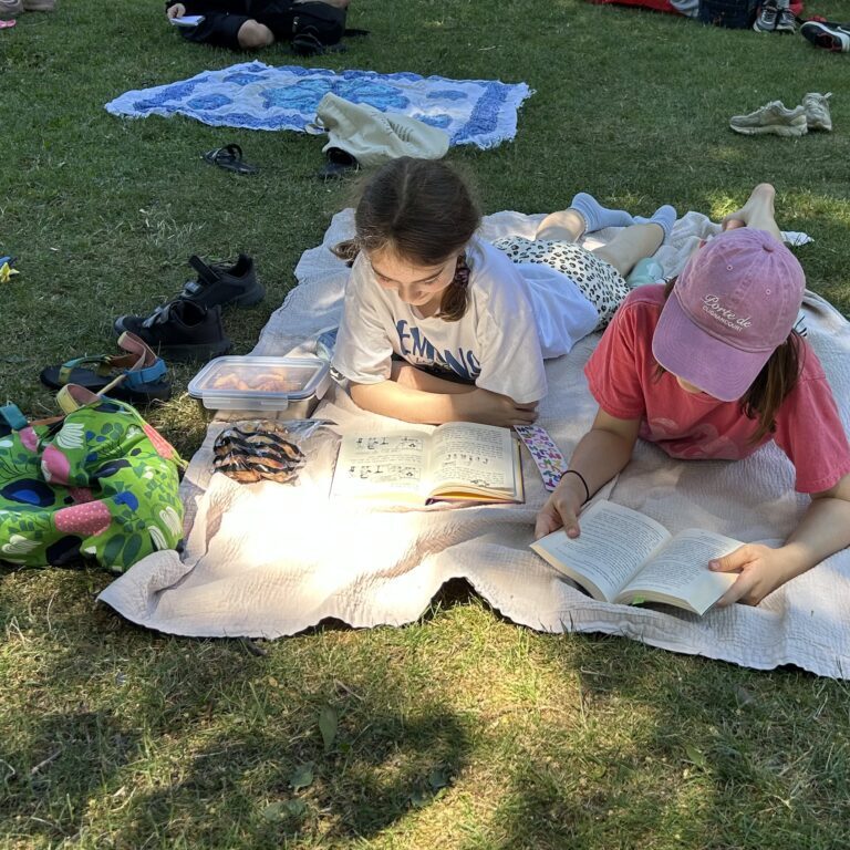 20260624_Lesepicknick im Burggarten_a_SEI
