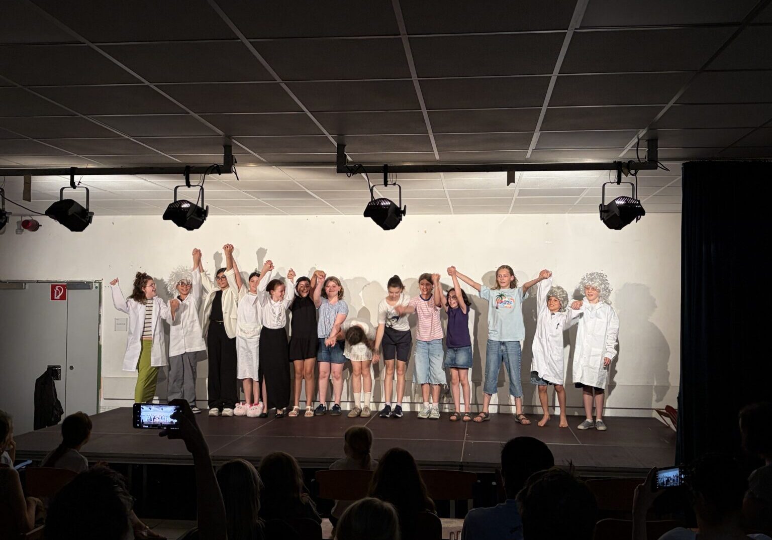20260624_Spurensuche auf der Theaterbühne_a_SEI